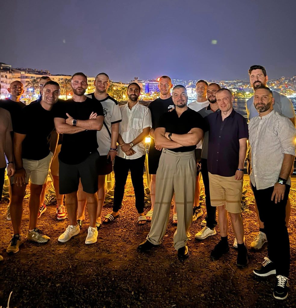 Koray Tuğberk GÜBÜR Might Be Great at Semantic SEO But His Dress Sense Is Terrible